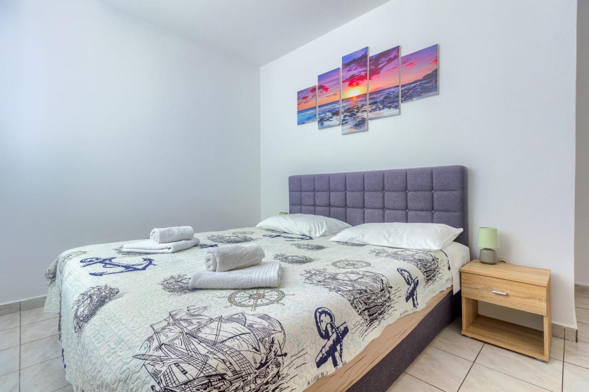 Ann Apartment Marina Luaran gambar