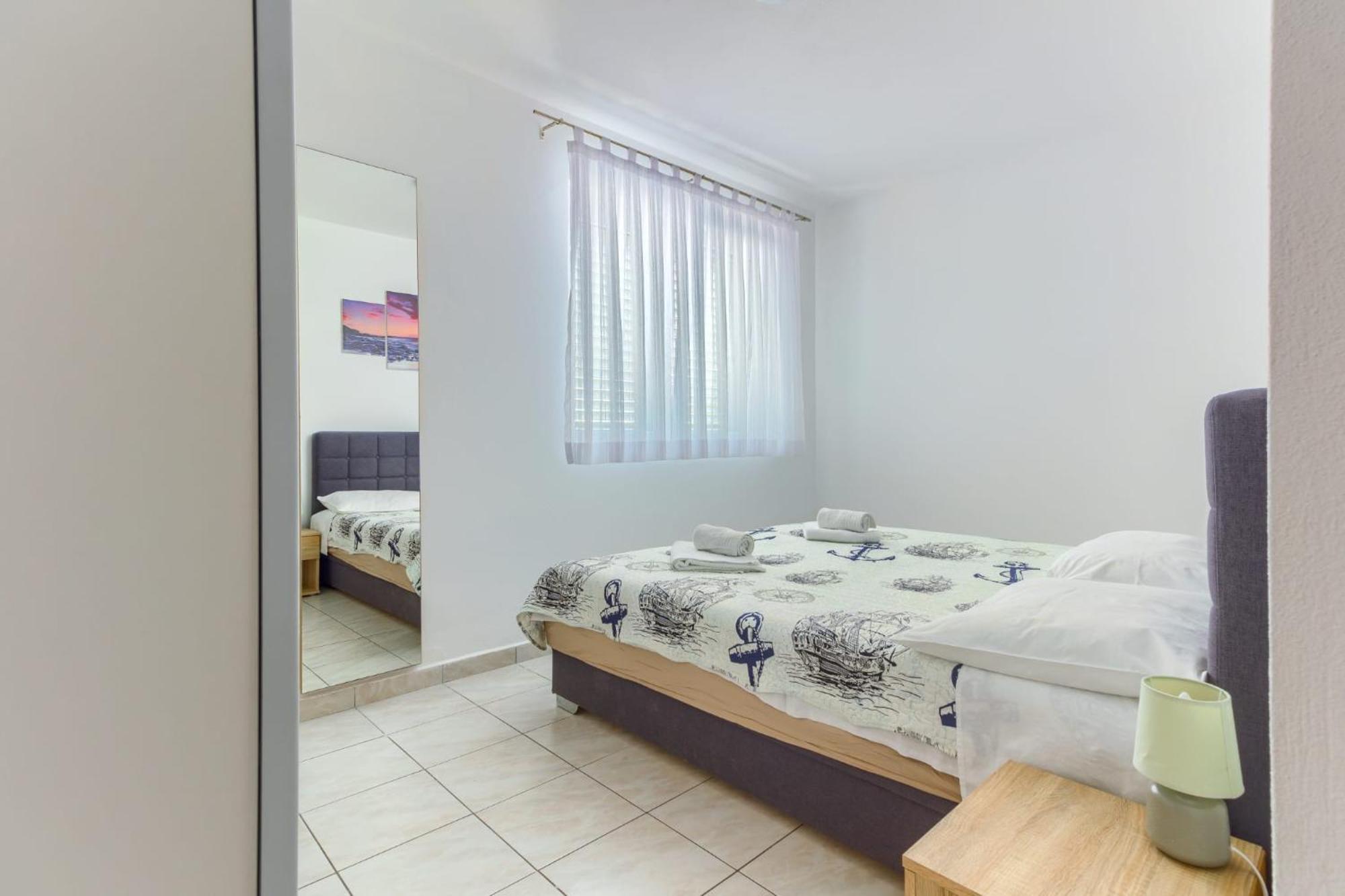 Ann Apartment Marina Luaran gambar