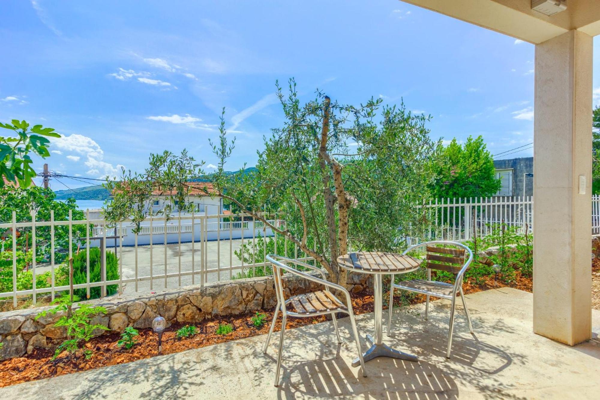 Ann Apartment Marina Luaran gambar