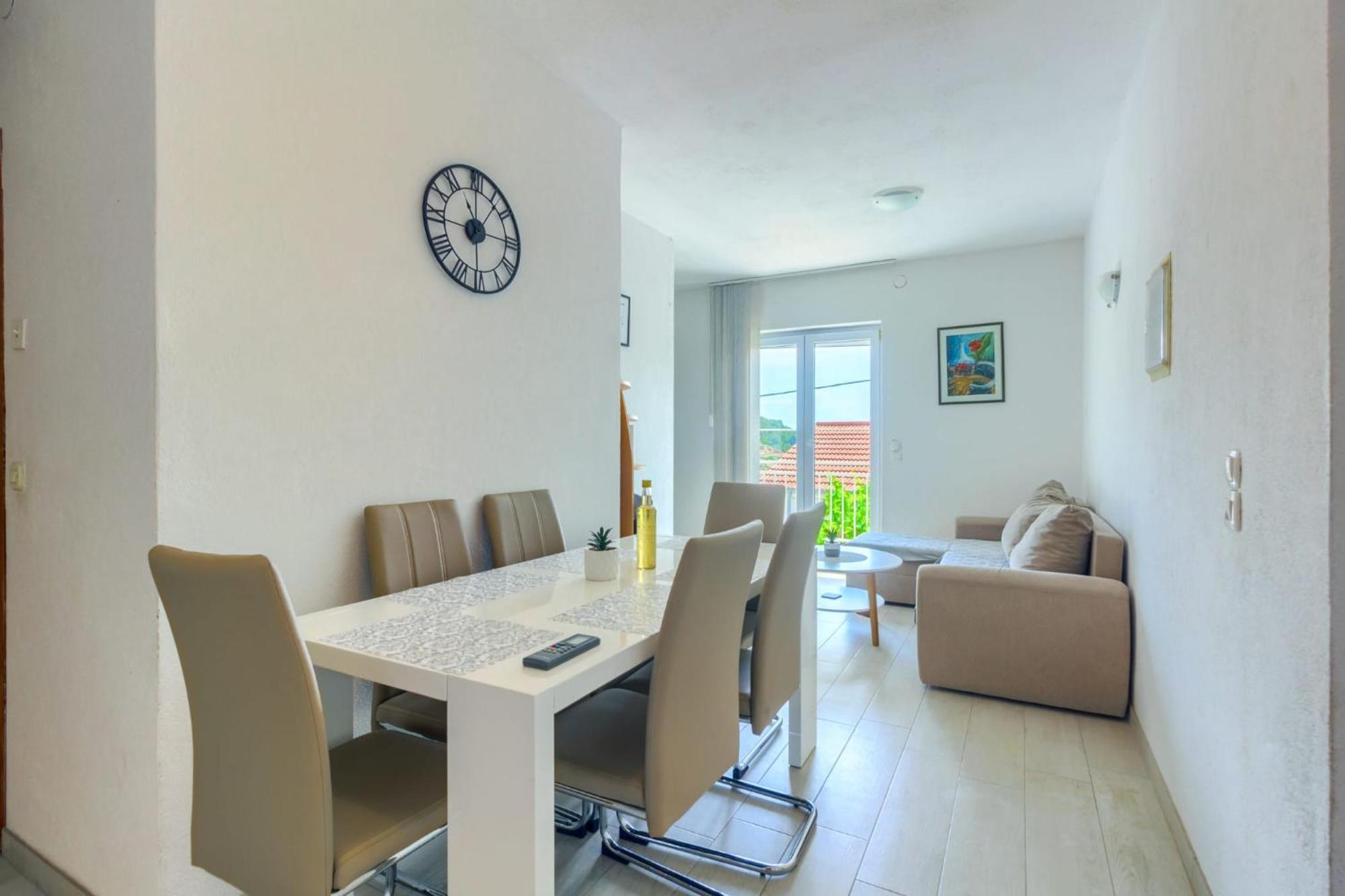 Ann Apartment Marina Luaran gambar