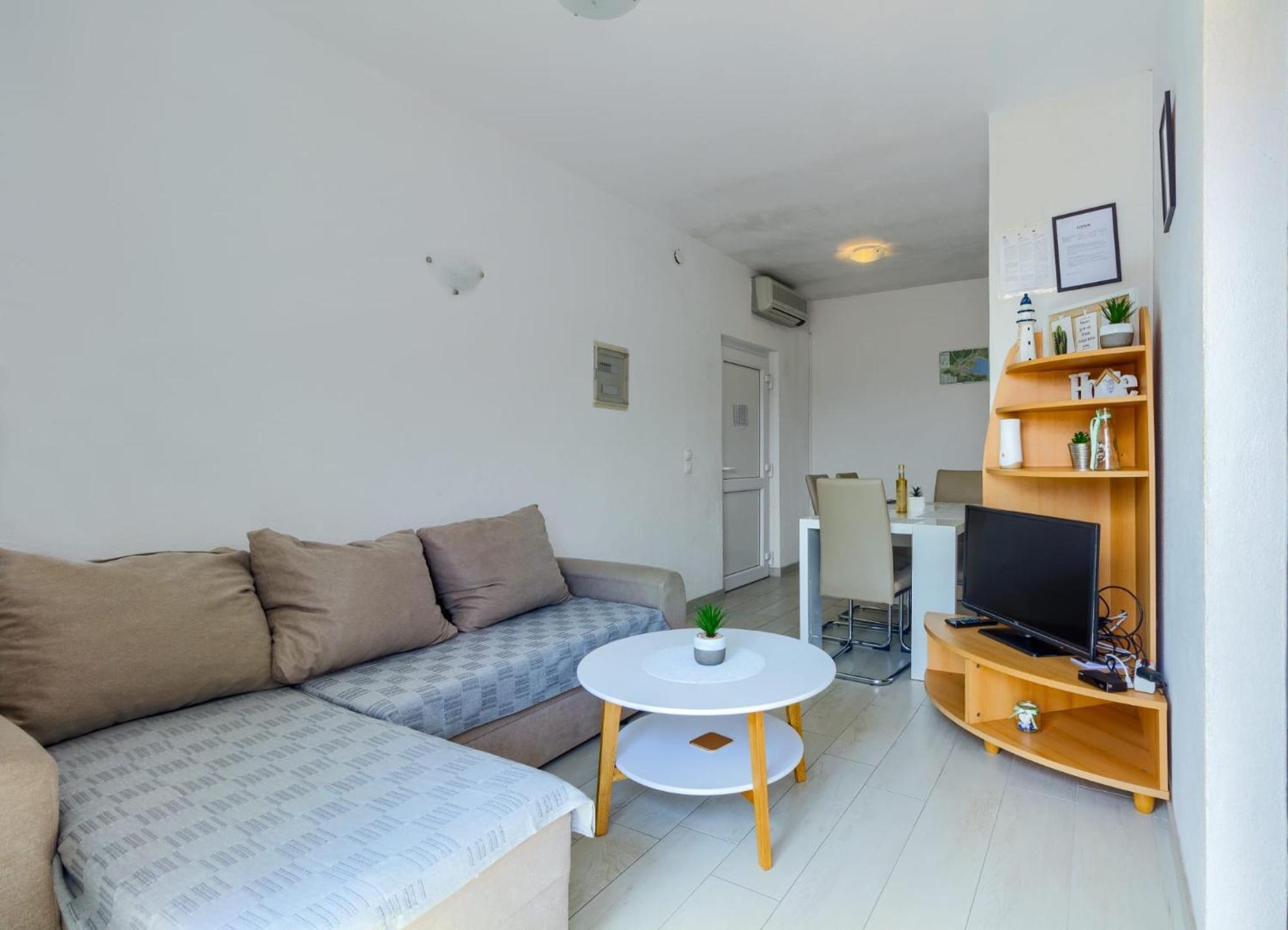 Ann Apartment Marina Luaran gambar